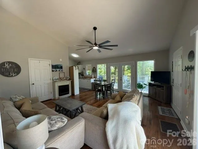 240 Skyline Drive New London, NC 28127