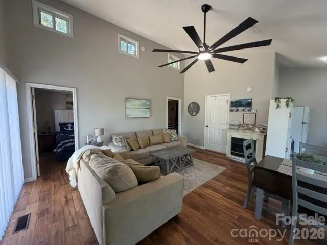 240 Skyline Drive New London, NC 28127