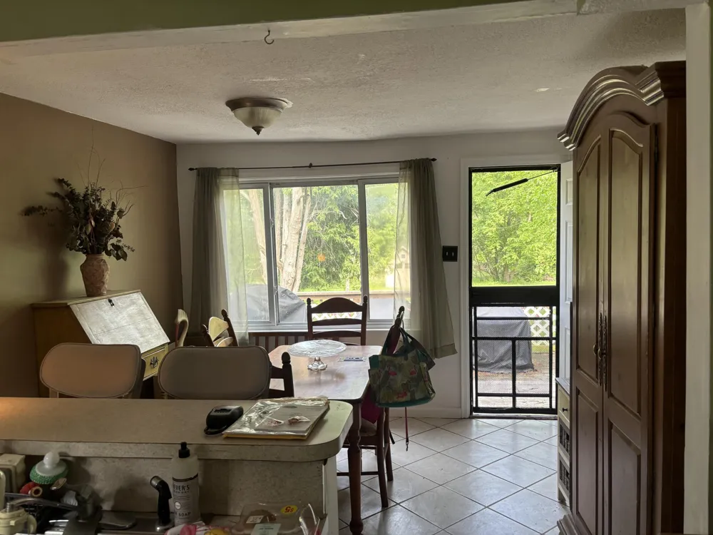 2545 Massena Avenue Commerce, MI 48382