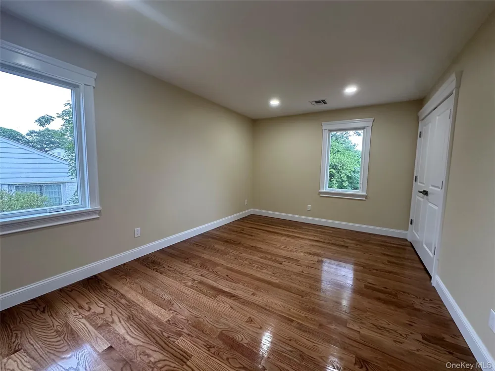 114 Maytime Drive Jericho, NY 11753