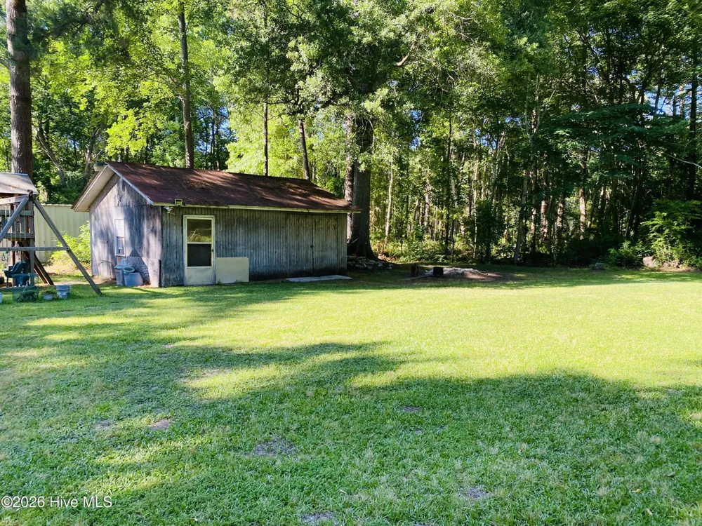 744 Mrs Tates Road Whiteville, NC 28472
