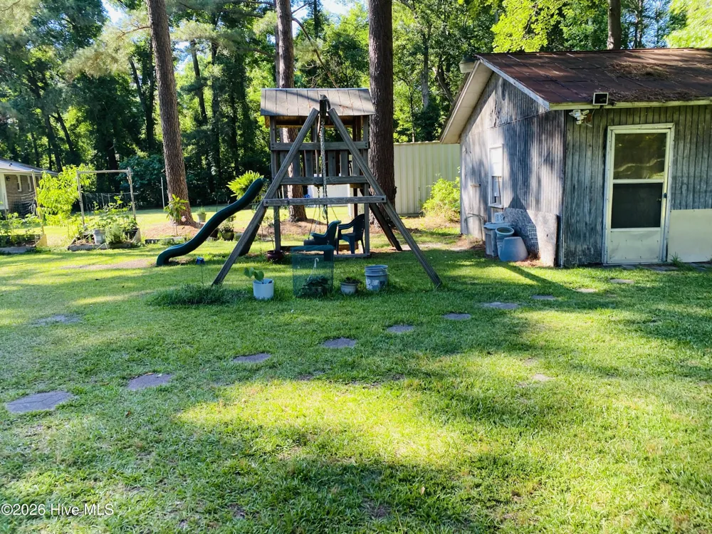 744 Mrs Tates Road Whiteville, NC 28472
