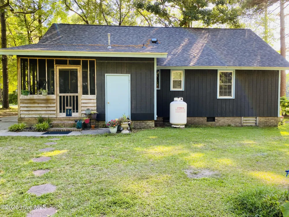 744 Mrs Tates Road Whiteville, NC 28472