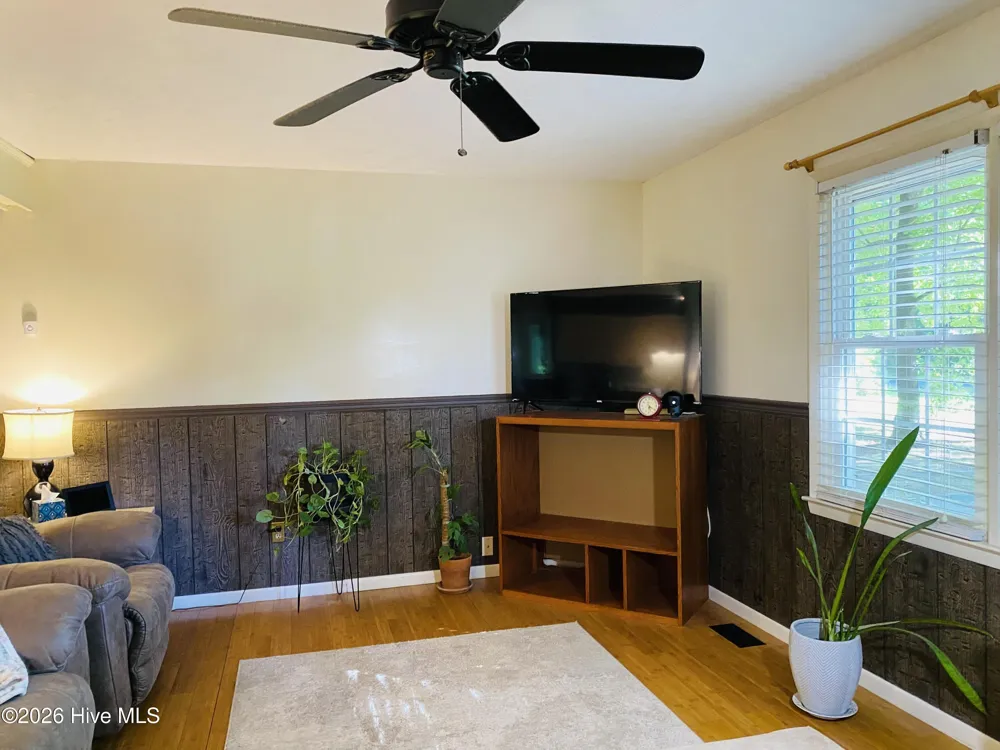 744 Mrs Tates Road Whiteville, NC 28472