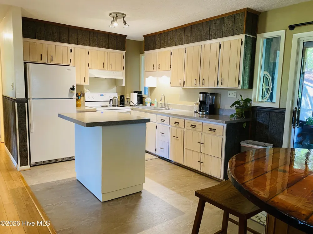 744 Mrs Tates Road Whiteville, NC 28472