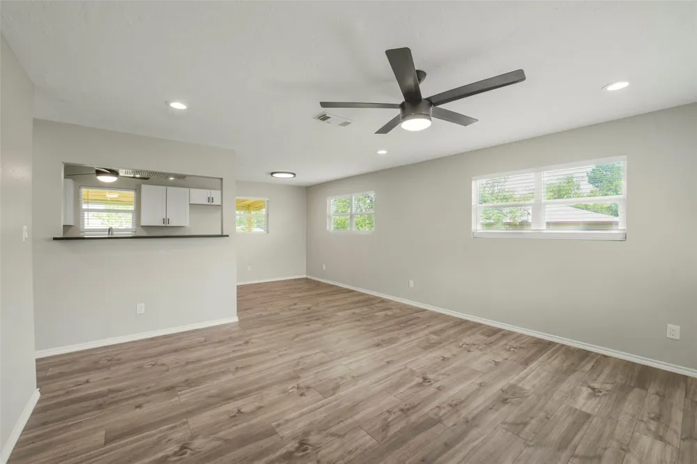 16057 Ave B Somerville, TX 77879