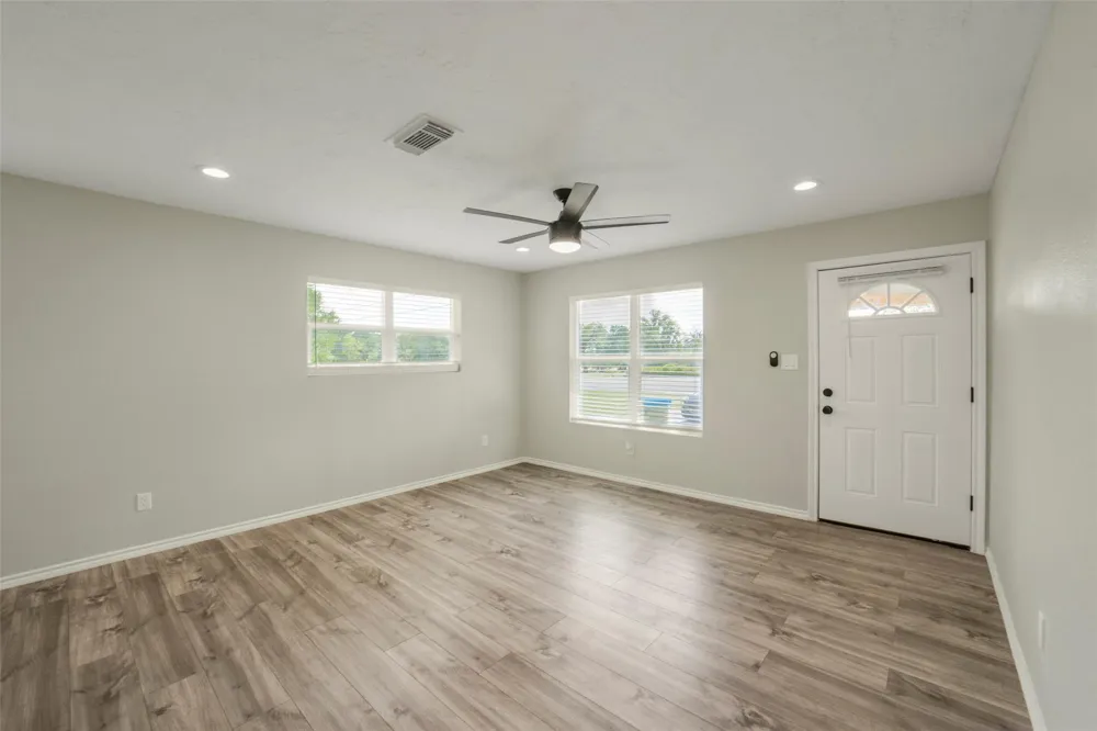 16057 Ave B Somerville, TX 77879