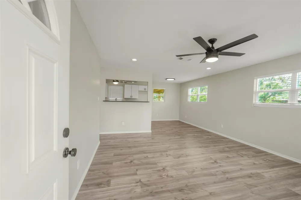 16057 Ave B Somerville, TX 77879
