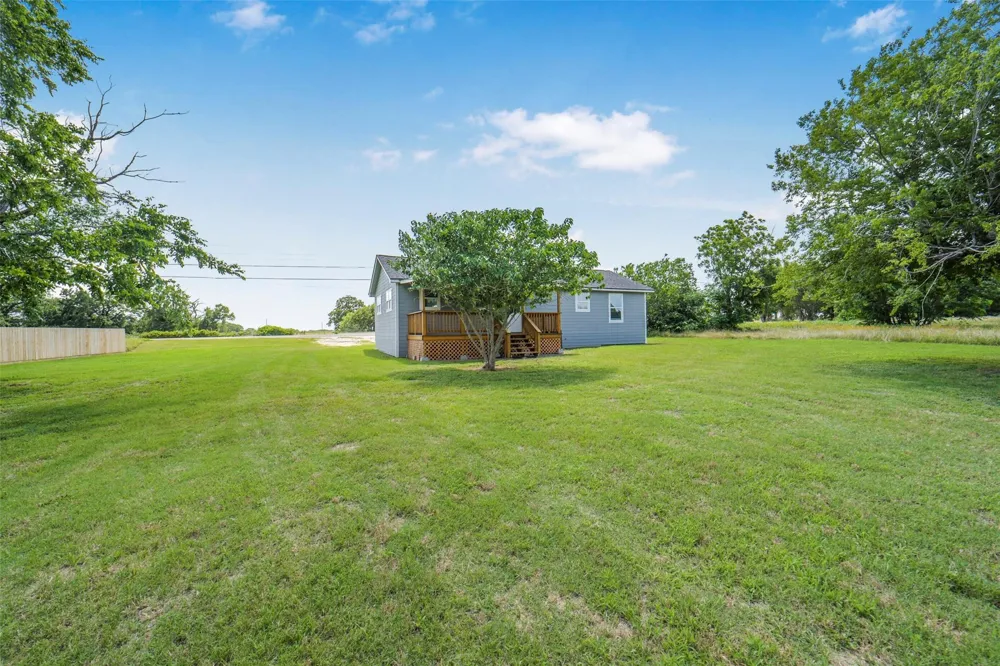 16057 Ave B Somerville, TX 77879
