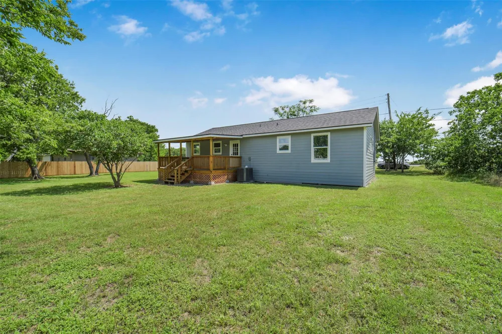 16057 Ave B Somerville, TX 77879