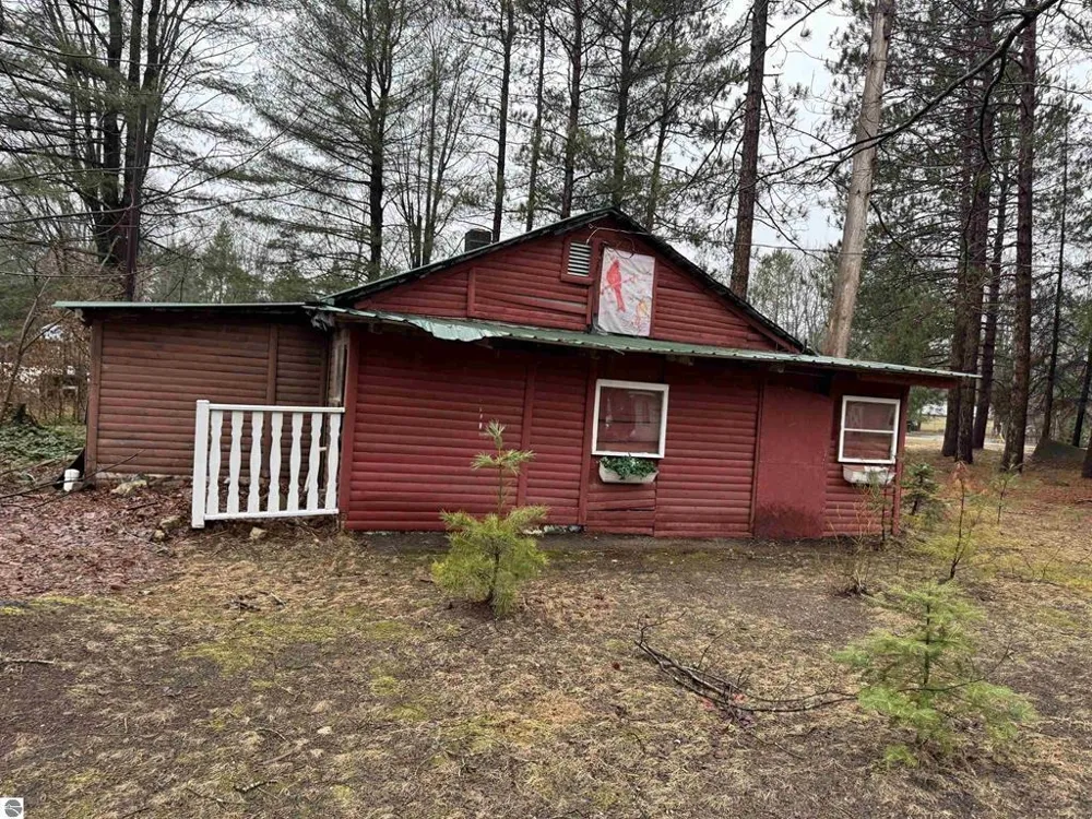 3105 3 1/4 ROAD Springville Township, MI 49668