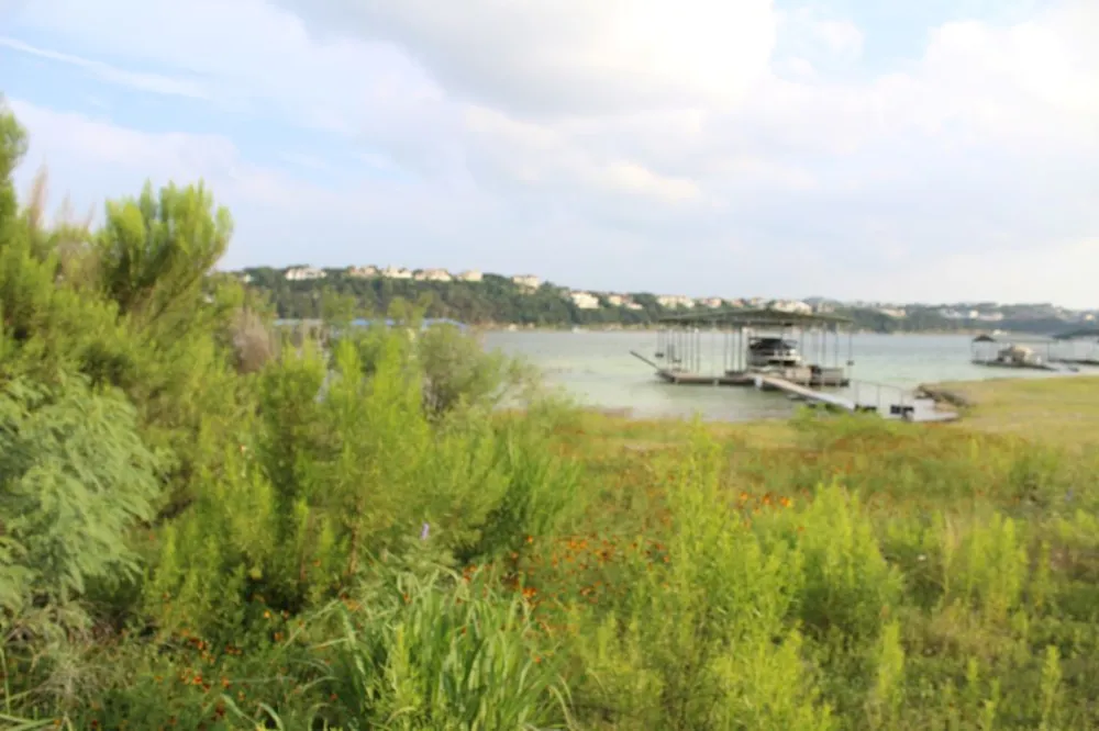 738 Deckhouse Drive Point Venture, TX 78645