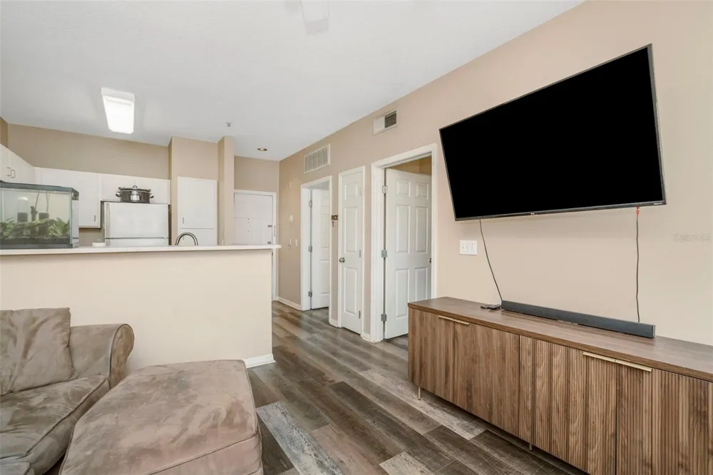 1810 E PALM AVENUE #5217 Tampa, FL 33605