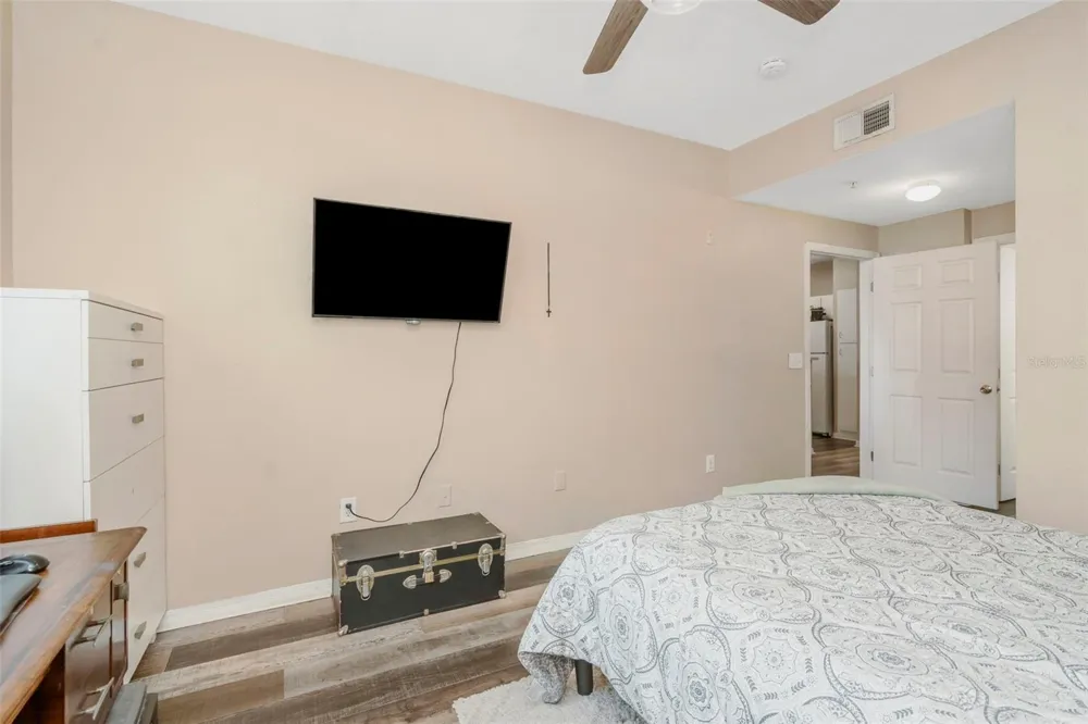 1810 E PALM AVENUE #5217 Tampa, FL 33605