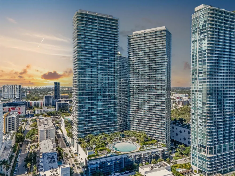 650 NE 32nd St #2104 Miami, FL 33137