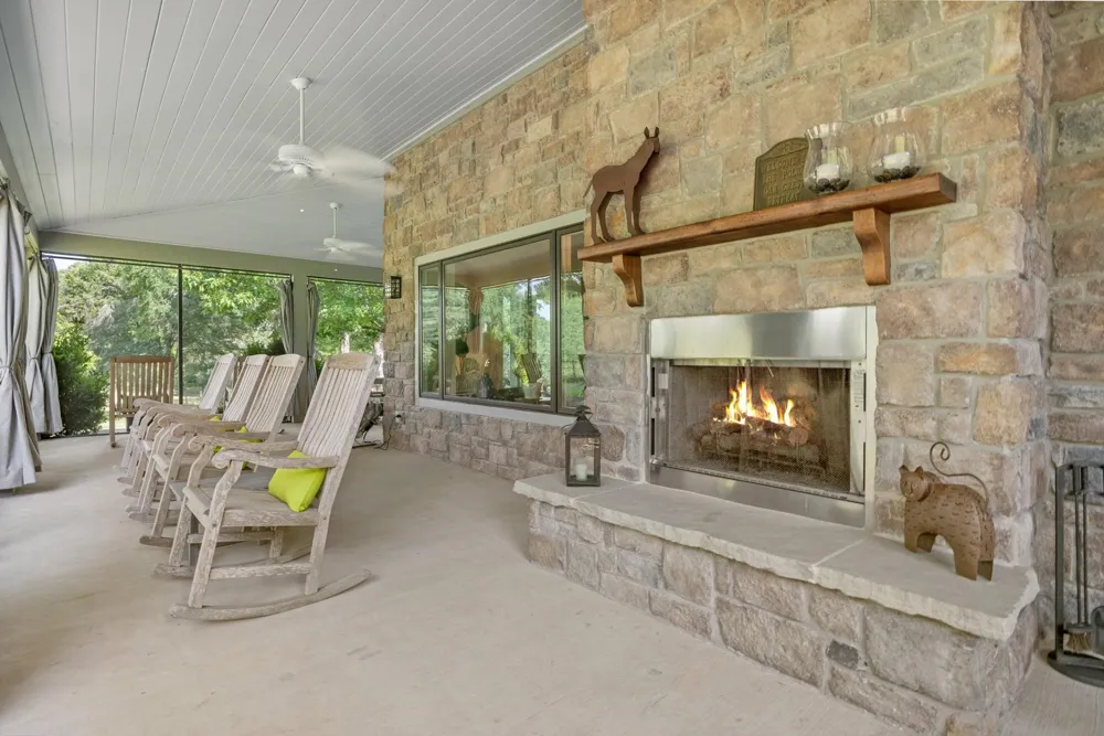 13547 Shepard Hill Road Willis, TX 77318