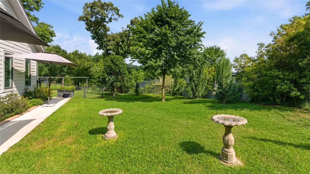 13547 Shepard Hill Road Willis, TX 77318