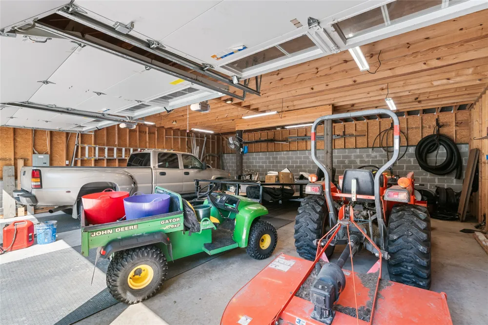 13547 Shepard Hill Road Willis, TX 77318