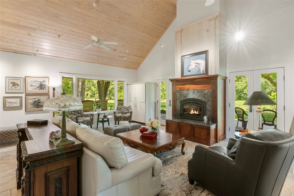 13547 Shepard Hill Road Willis, TX 77318