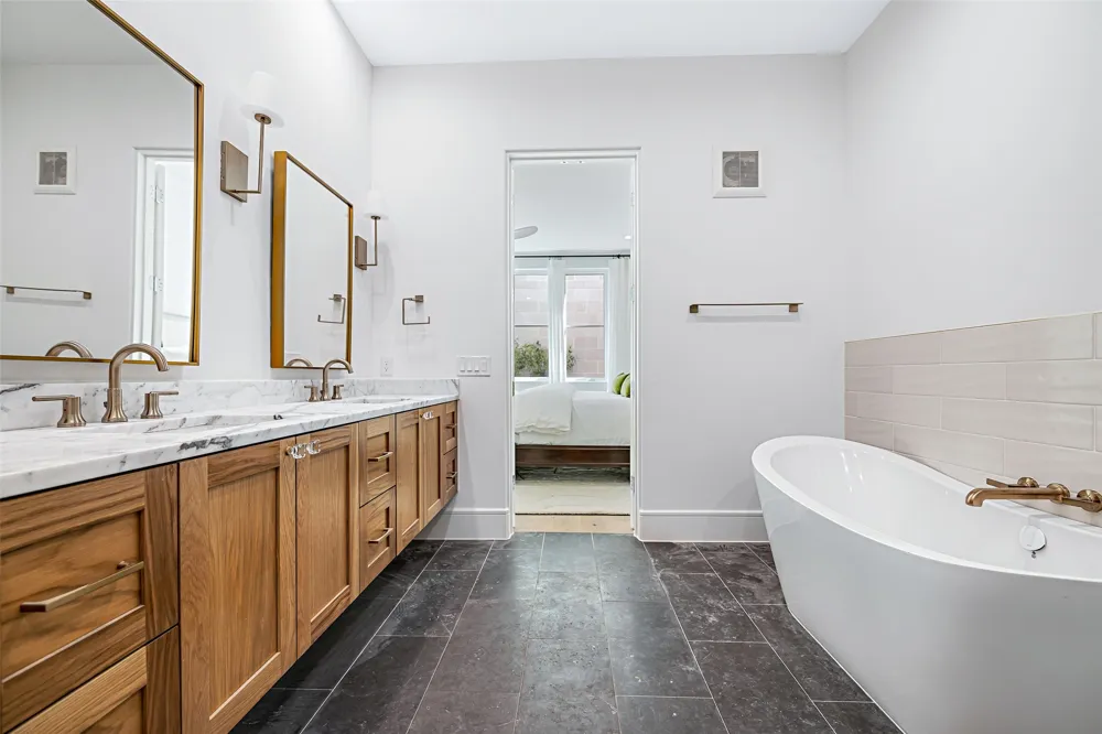 340 O Connor Ridge Boulevard #13 Irving, TX 75038