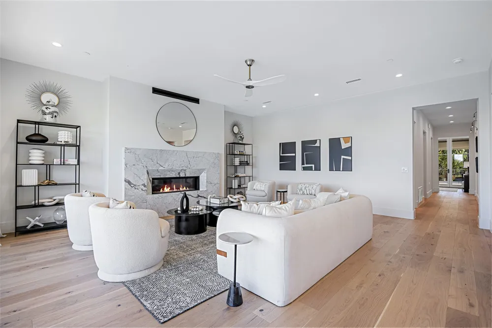 340 O Connor Ridge Boulevard #13 Irving, TX 75038