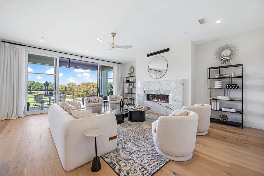 340 O Connor Ridge Boulevard #13 Irving, TX 75038