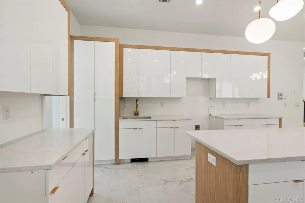 130 Union Road #201 Spring Valley, NY 10977