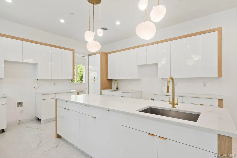 130 Union Road #201 Spring Valley, NY 10977