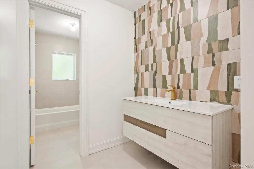 130 Union Road #201 Spring Valley, NY 10977