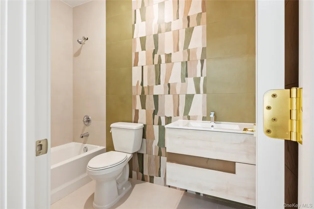 130 Union Road #201 Spring Valley, NY 10977