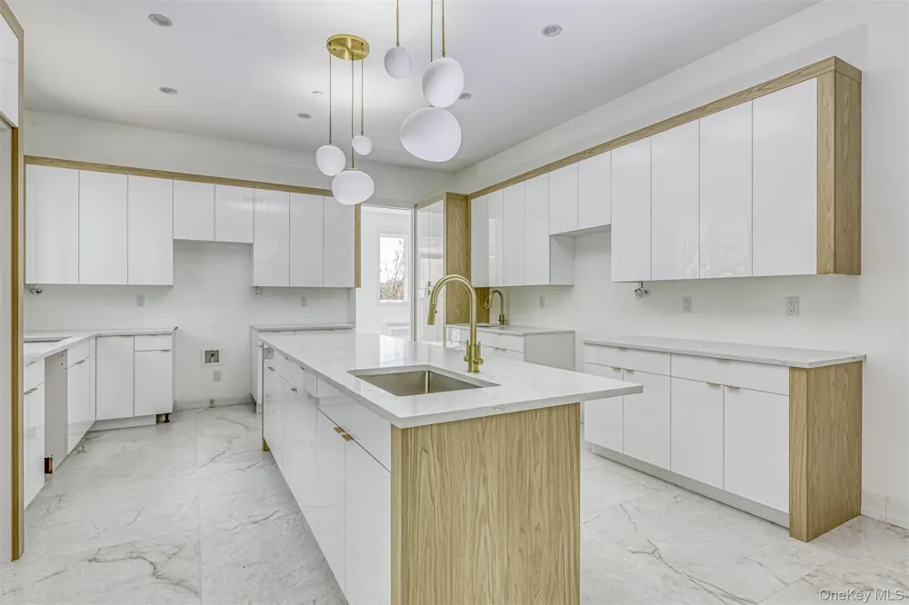 130 Union Road #201 Spring Valley, NY 10977