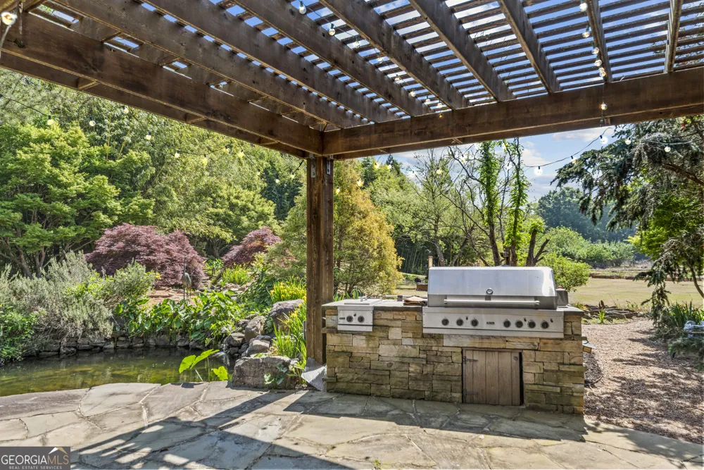 1875 Reids Ferry RD Buckhead, GA 30625