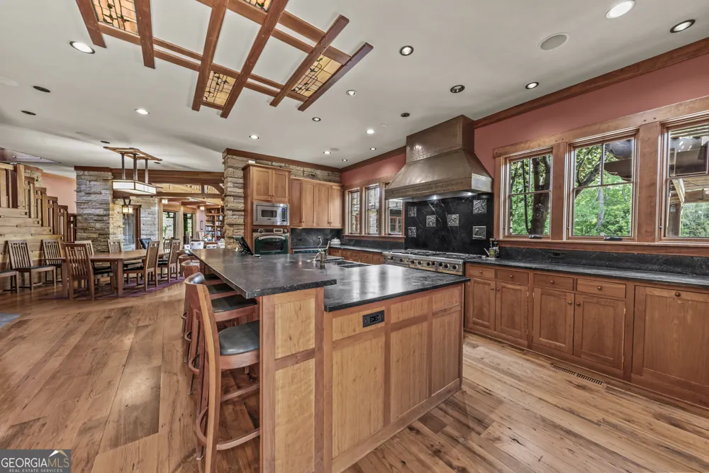 1875 Reids Ferry RD Buckhead, GA 30625