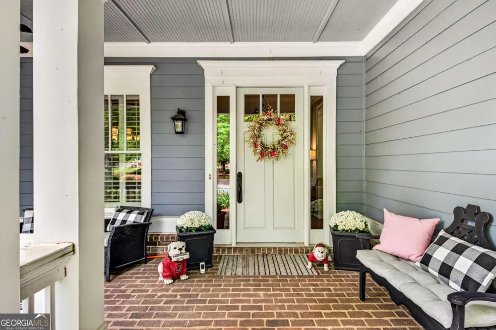 306 Horseshoe BND Statham, GA 30666