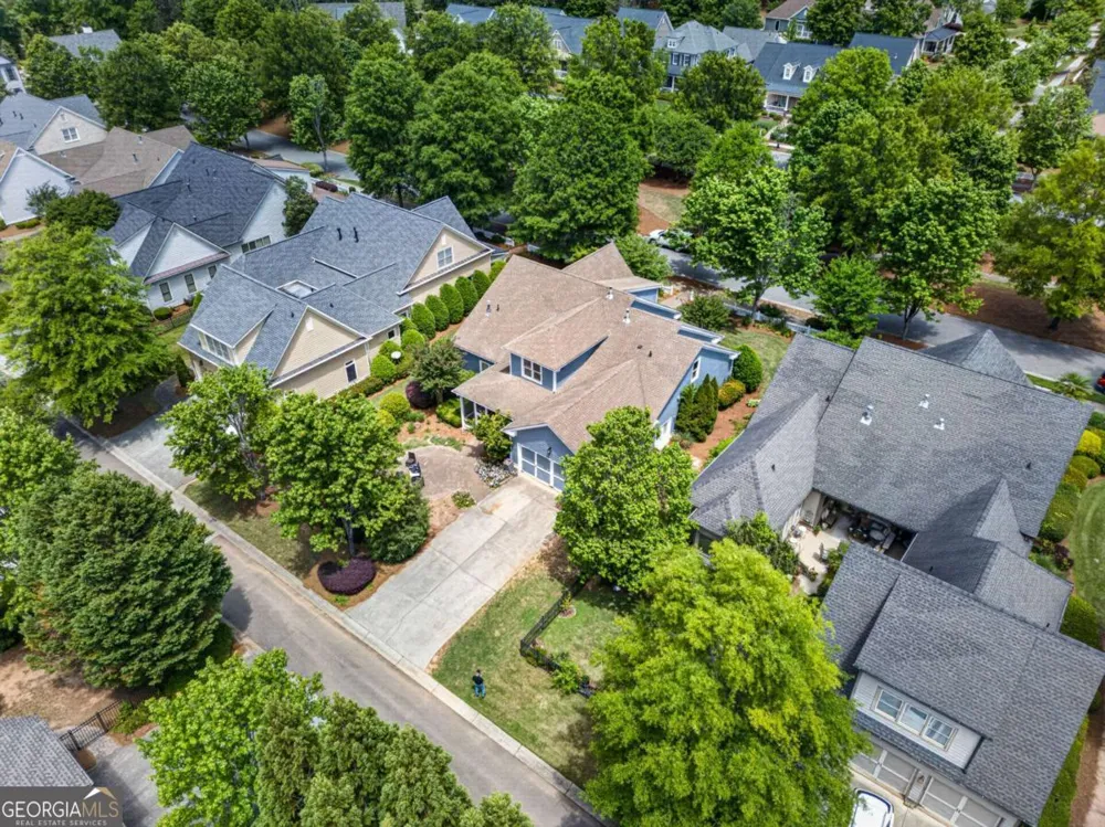 306 Horseshoe BND Statham, GA 30666