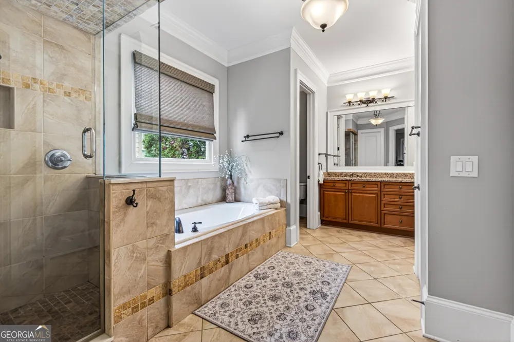 306 Horseshoe BND Statham, GA 30666