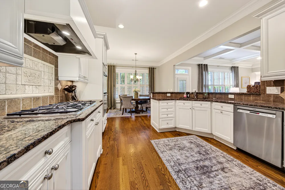 306 Horseshoe BND Statham, GA 30666