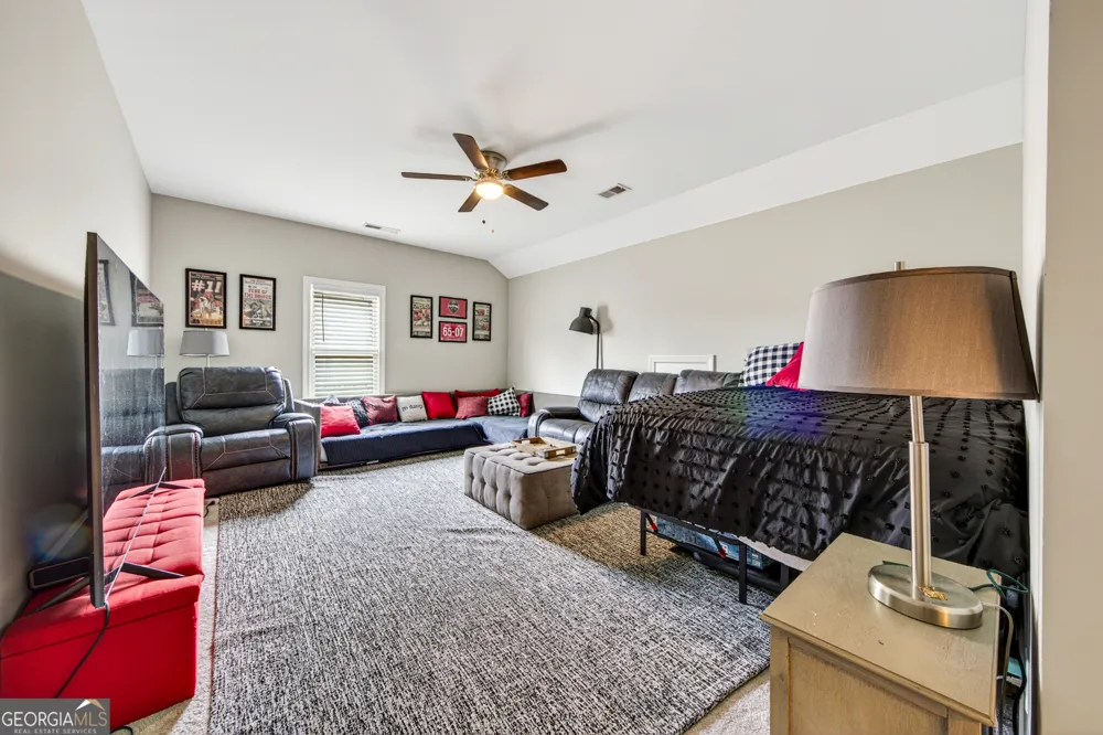 306 Horseshoe BND Statham, GA 30666