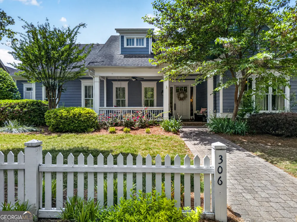 306 Horseshoe BND Statham, GA 30666