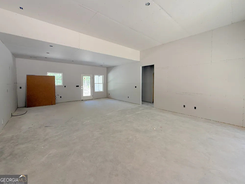375 Canoochee DR Claxton, GA 30417