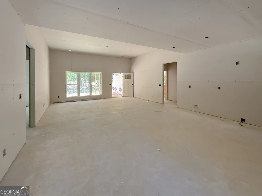 375 Canoochee DR Claxton, GA 30417