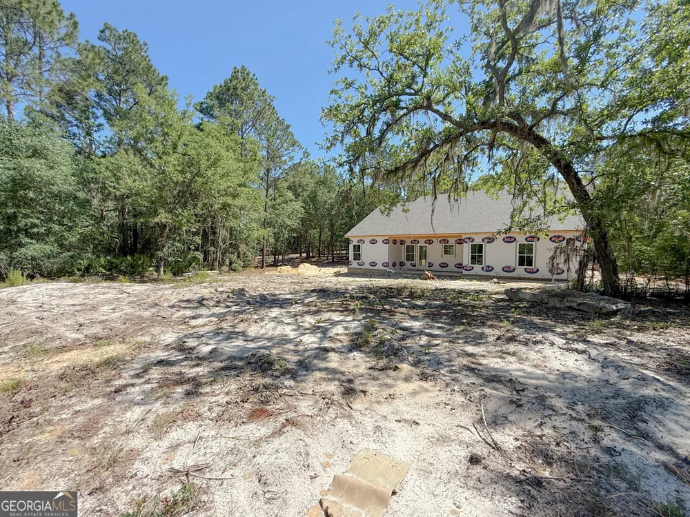 375 Canoochee DR Claxton, GA 30417