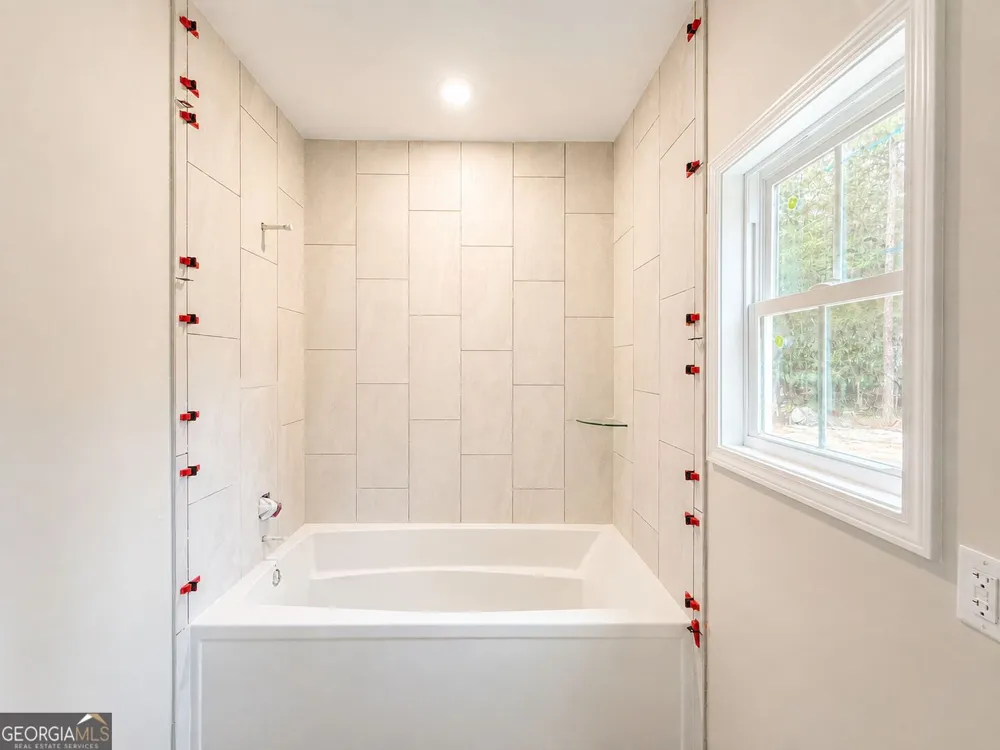 375 Canoochee DR Claxton, GA 30417
