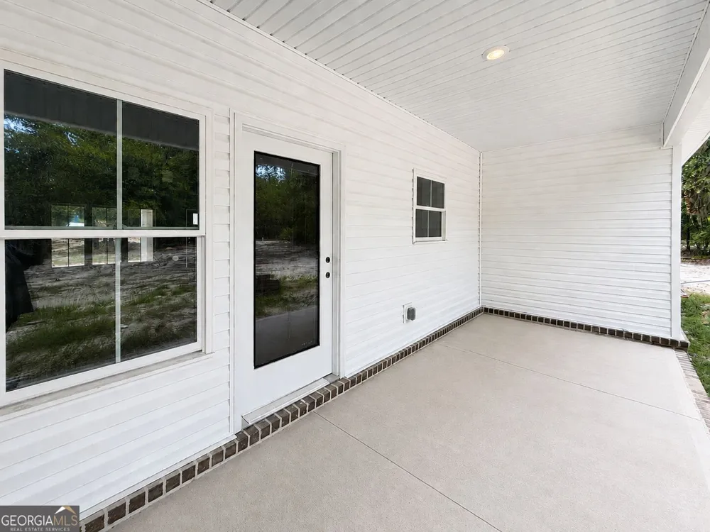 375 Canoochee DR Claxton, GA 30417