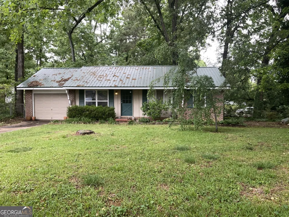 62 Jonathan RD Riverdale, GA 30274
