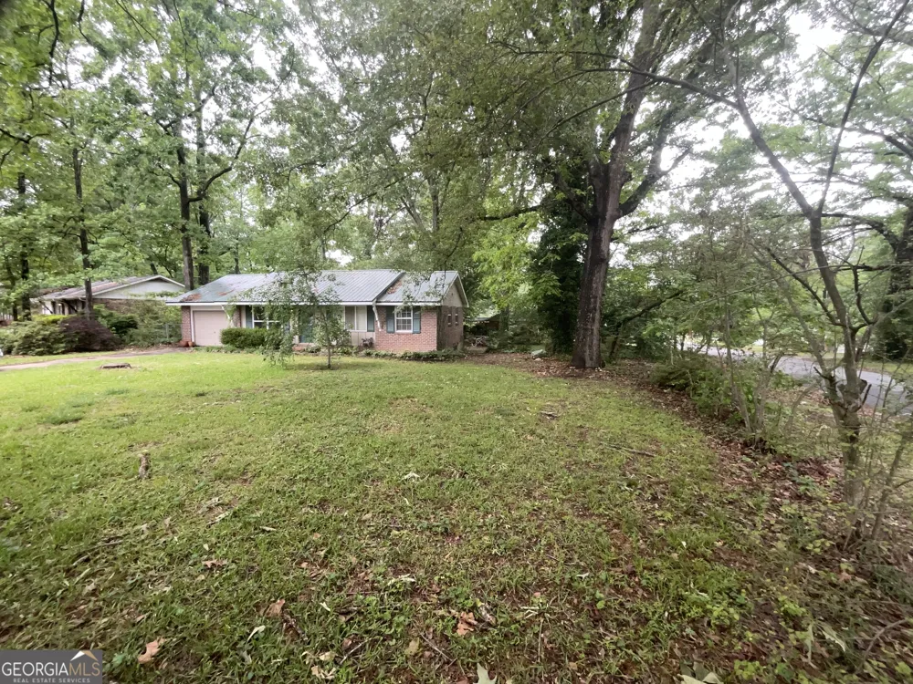 62 Jonathan RD Riverdale, GA 30274