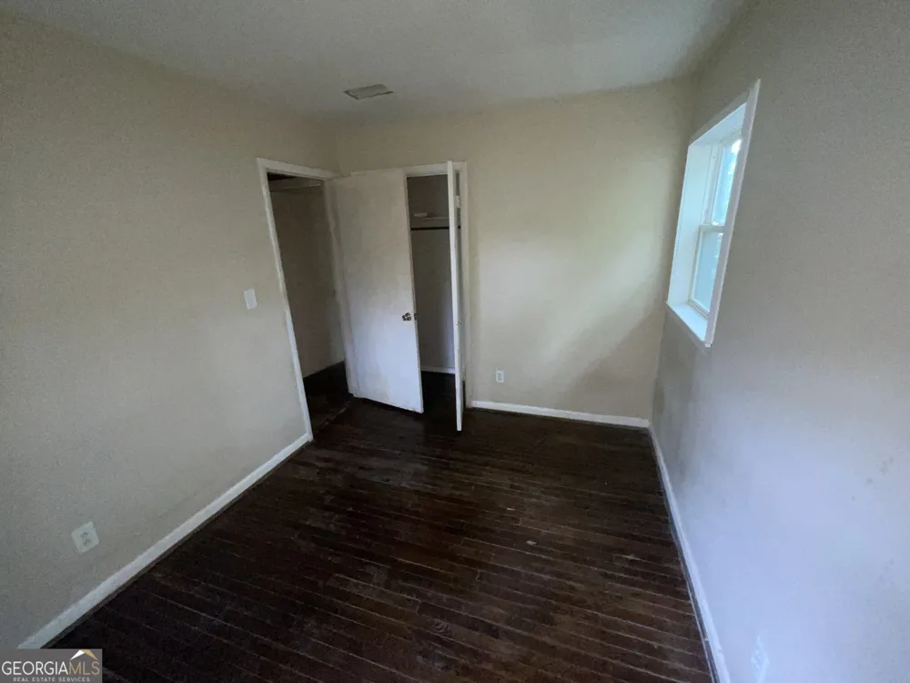 62 Jonathan RD Riverdale, GA 30274