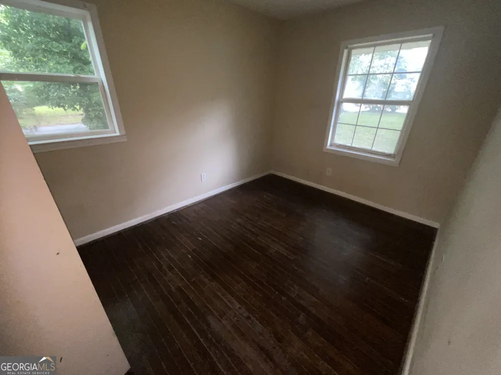 62 Jonathan RD Riverdale, GA 30274