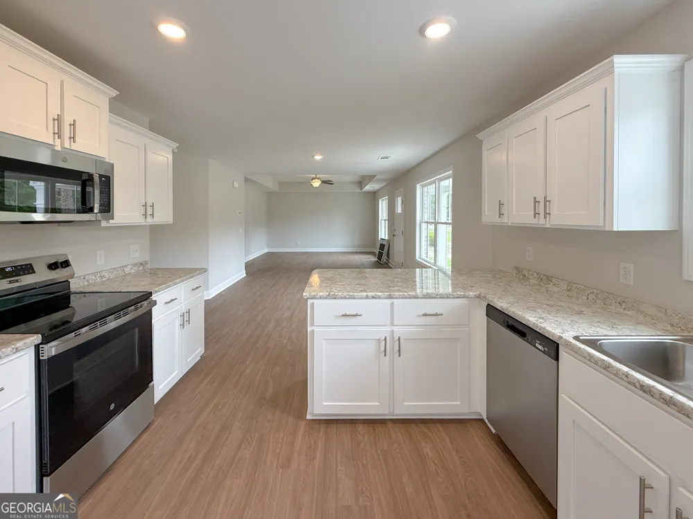 102 Ohoopee ST Reidsville, GA 30453