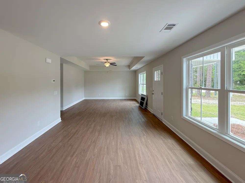 102 Ohoopee ST Reidsville, GA 30453